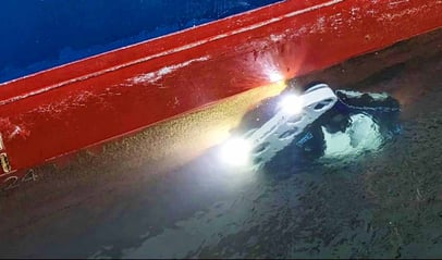 EverClean_on_hull_facing_left_1